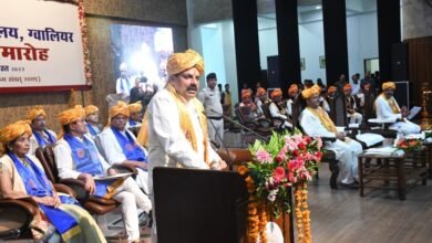 Photo of छात्रों की सफलता में माता-पिता का बड़ा योगदान है: राज्यपाल