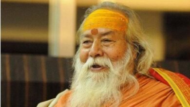 Photo of शंकराचार्य स्वरूपानंद सरस्वती का निधन, 99 साल की उम्र में ली आखिरी सांस